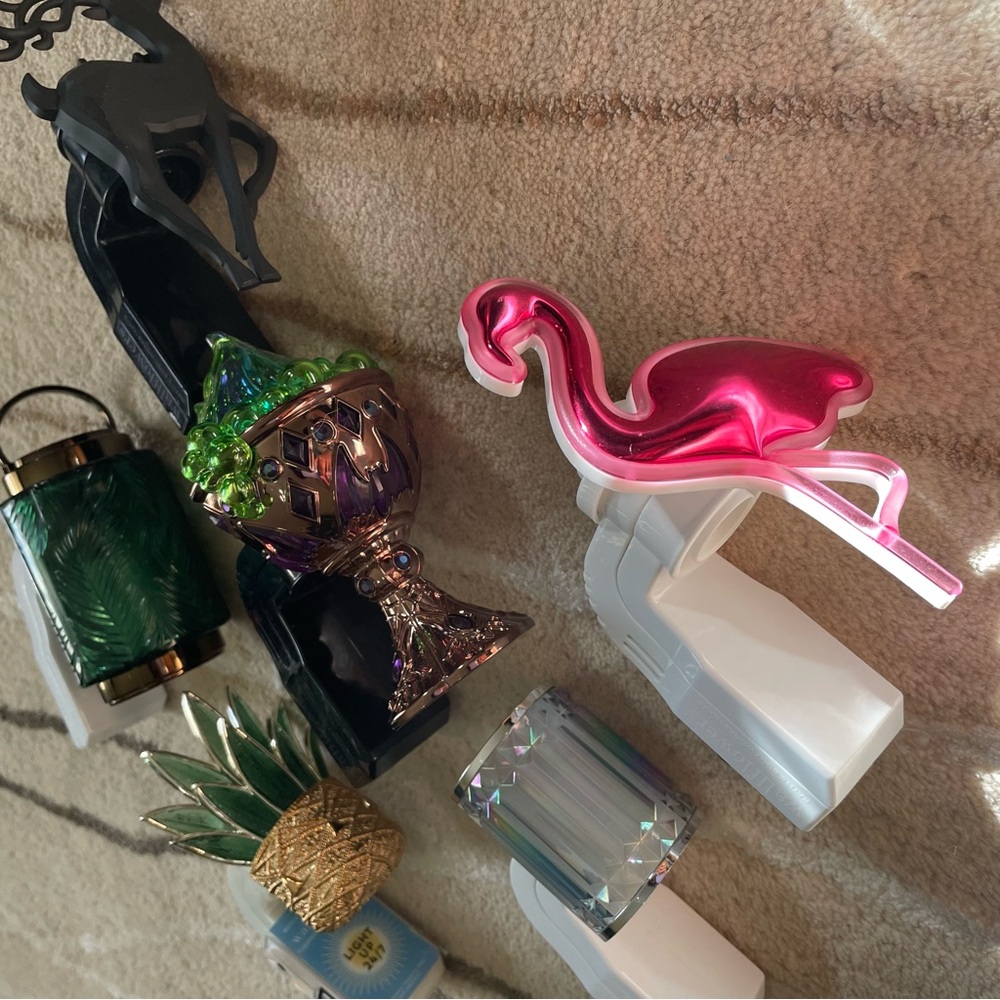 Bath & Body Works Wallflower Plugs- Lot of 6